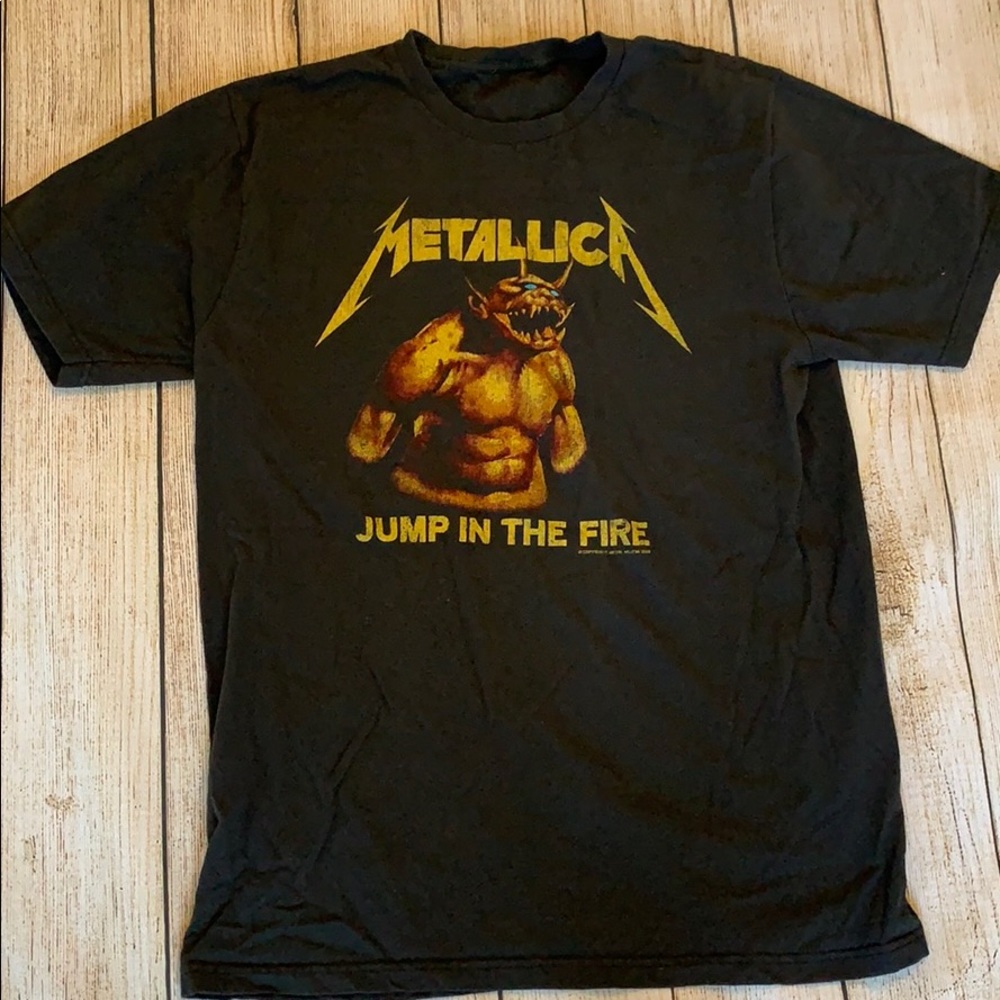 Metallica t-shirt men’s dark gray.